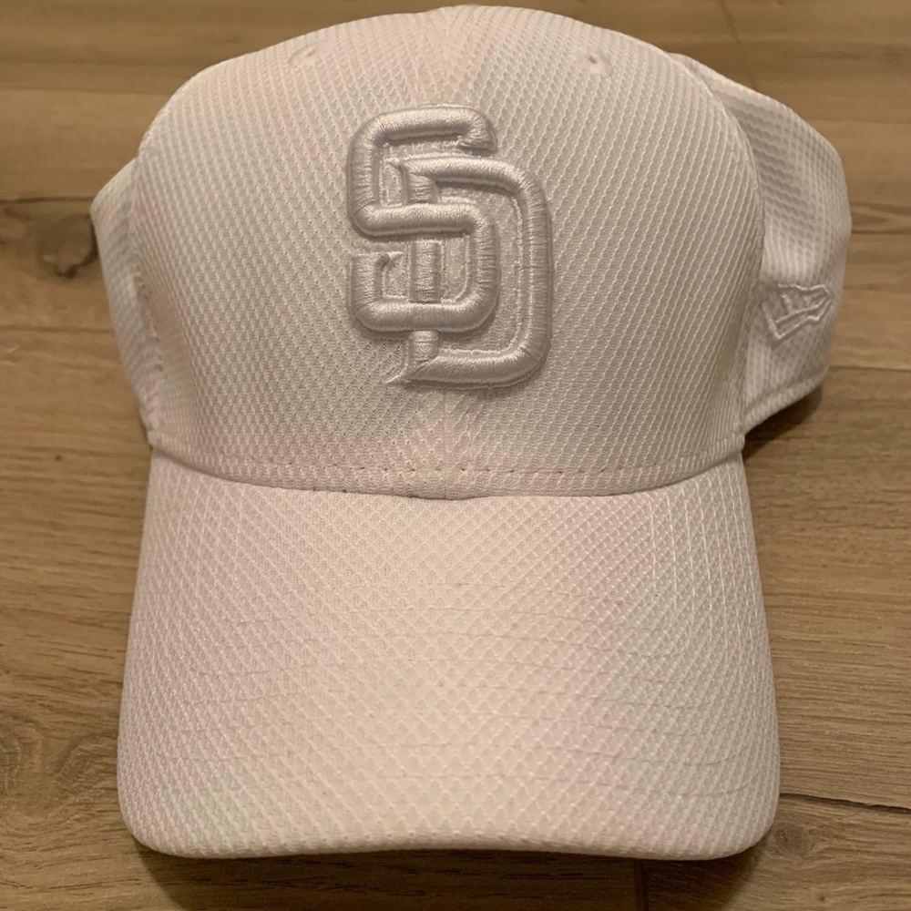 New San Diego Padres Flex Fit hat